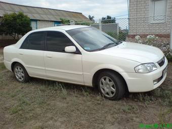 1999 Mazda Familia Photos