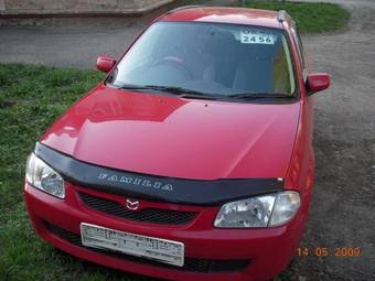 1999 Mazda Familia Pictures