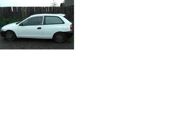 1999 Mazda Familia Pictures