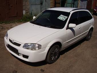 1999 Mazda Familia Pictures
