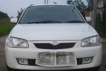 1999 Mazda Familia Photos