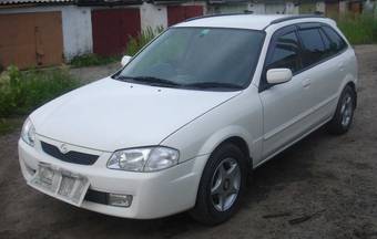 1999 Mazda Familia Photos