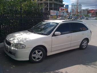 1999 Mazda Familia Photos