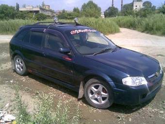 1999 Mazda Familia Pictures