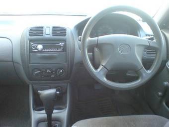 1999 Mazda Familia Photos