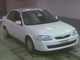 2000 Mazda Familia