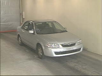 2000 Mazda Familia