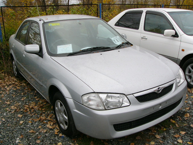 2000 Mazda Familia