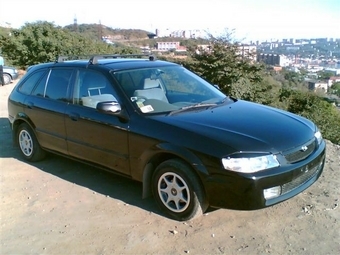 2000 Mazda Familia