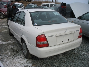 2000 Mazda Familia