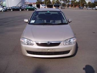 2000 Mazda Familia