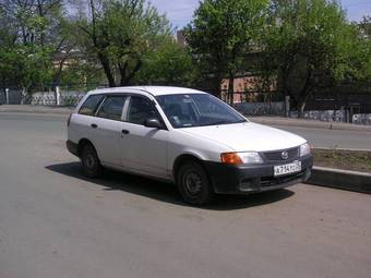 2000 Mazda Familia