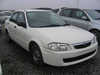 2000 Mazda Familia