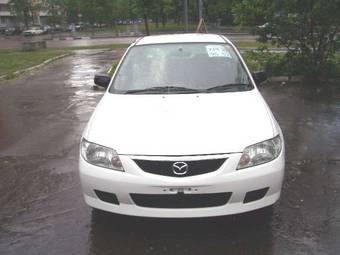 2000 Mazda Familia