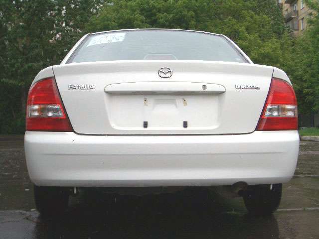 2000 Mazda Familia
