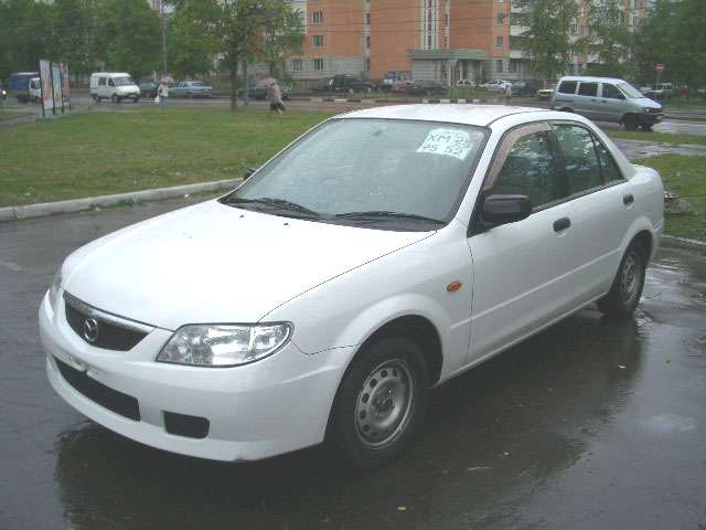 2000 Mazda Familia