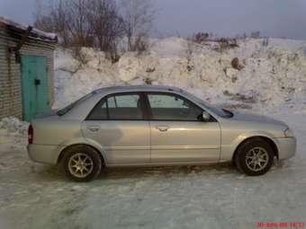 2000 Mazda Familia