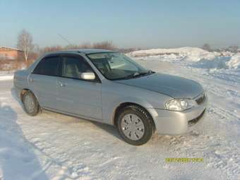 2000 Mazda Familia