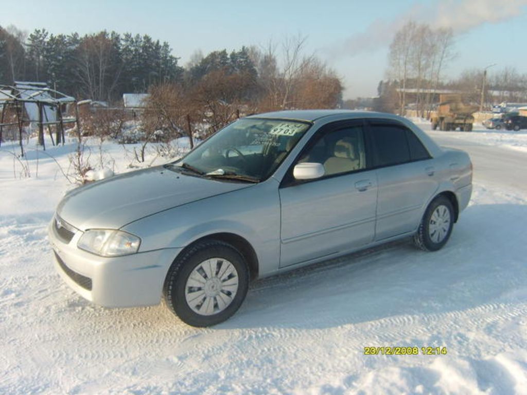 2000 Mazda Familia