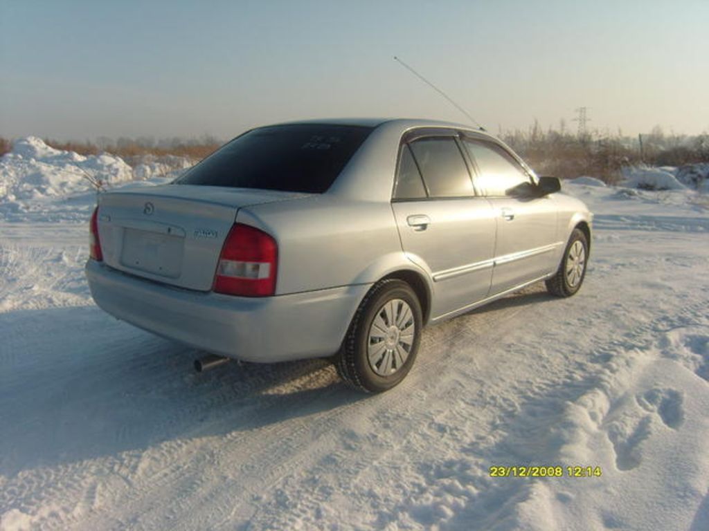2000 Mazda Familia