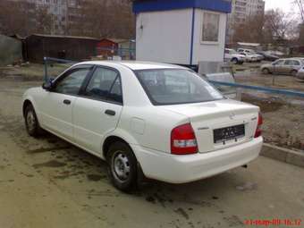 2000 Mazda Familia