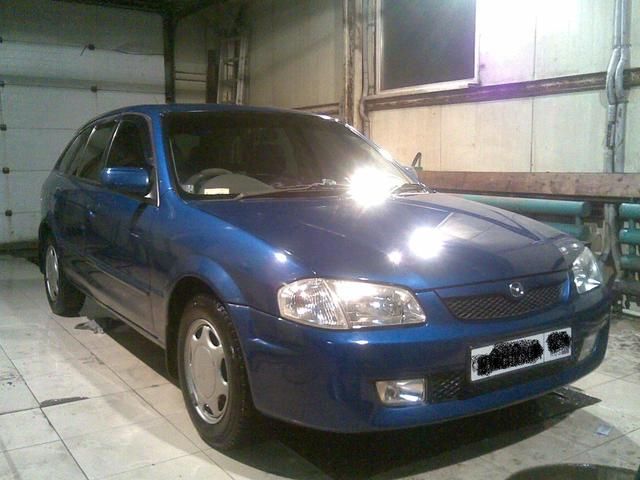 2000 Mazda Familia