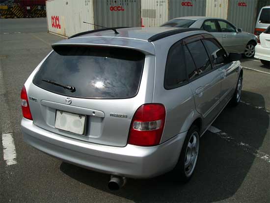 2000 Mazda Familia Images