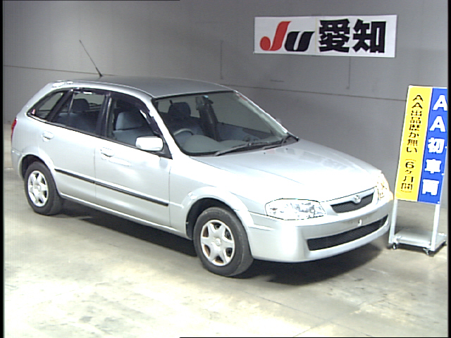 2000 Mazda Familia Photos