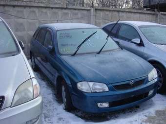 2000 Mazda Familia Pictures