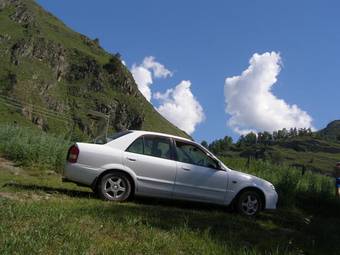 2000 Mazda Familia For Sale