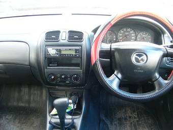 2000 Mazda Familia Photos