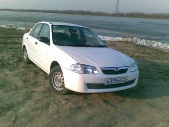 2000 Mazda Familia Photos