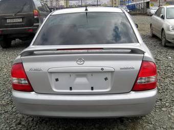 2000 Mazda Familia Photos