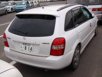 2000 Mazda Familia Pictures