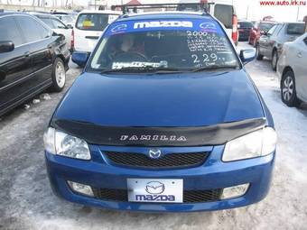 2000 Mazda Familia Pictures