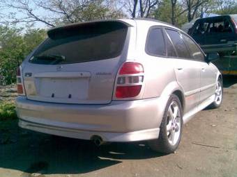 2000 Mazda Familia Photos