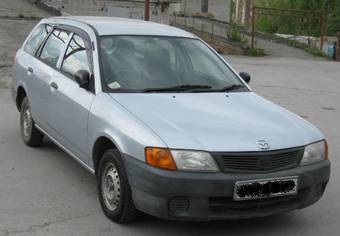 2000 Mazda Familia Photos