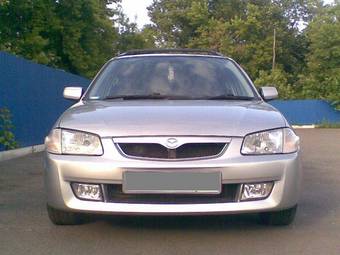 2000 Mazda Familia Pics