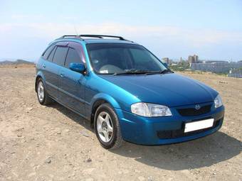 2000 Mazda Familia Photos