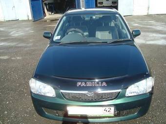 2000 Mazda Familia Photos