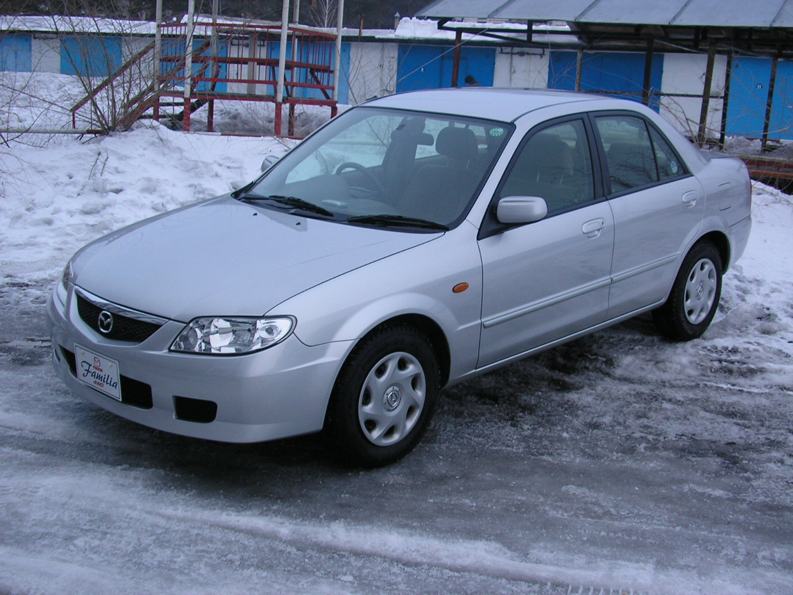 2001 Mazda Familia