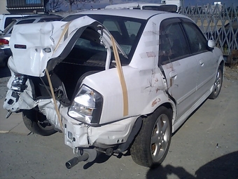 2001 Mazda Familia