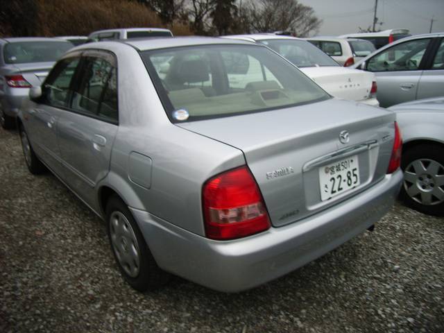 2001 Mazda Familia
