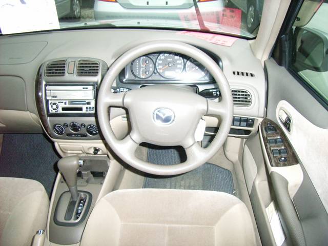 2001 Mazda Familia