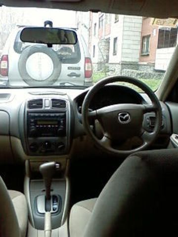 2001 Mazda Familia
