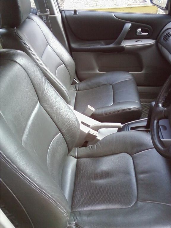 2001 Mazda Familia