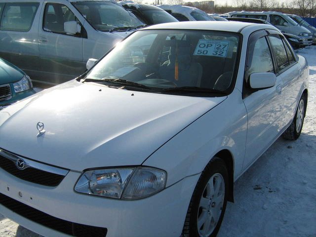 2001 Mazda Familia