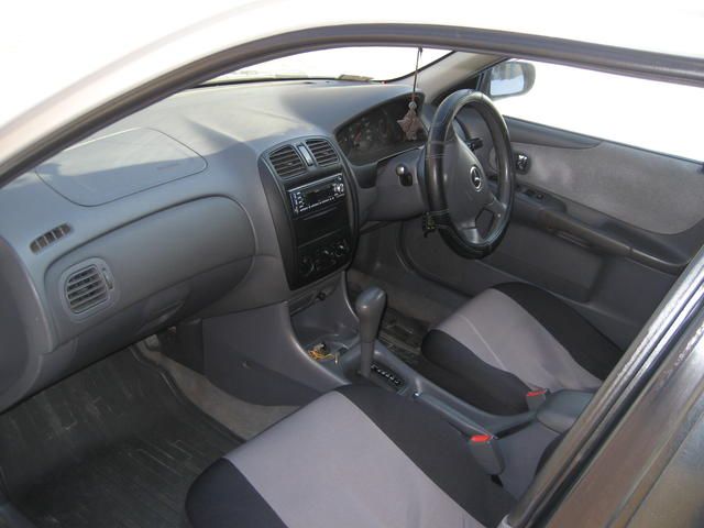 2001 Mazda Familia