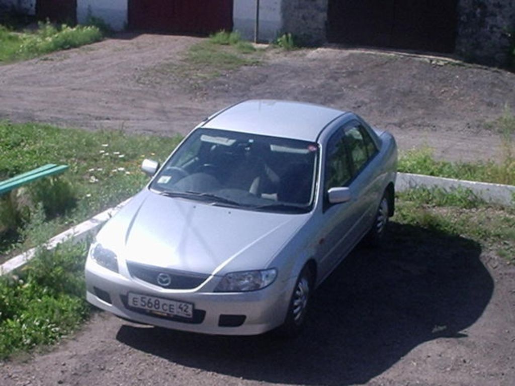 2001 Mazda Familia