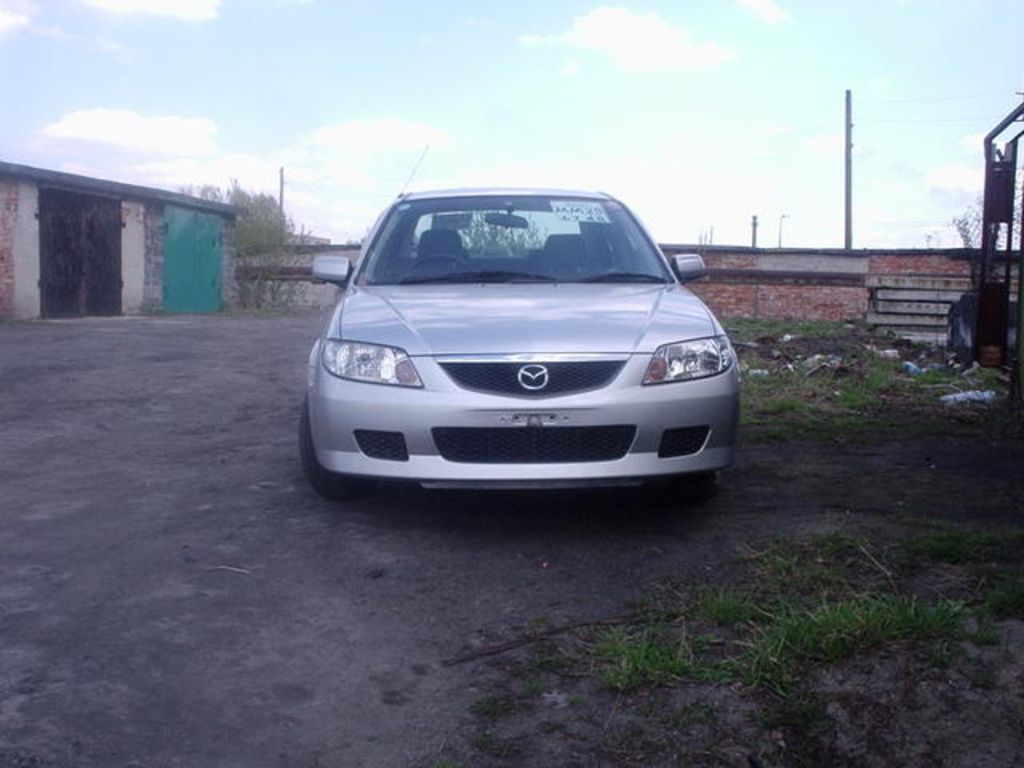 2001 Mazda Familia